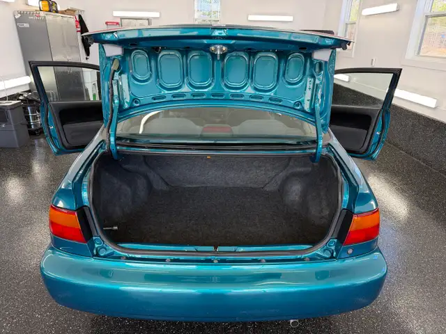 1995 Honda civic DX One Owner Only 51,000KM! - Photo 8