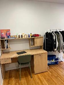 Grande Chambre à louer, À 30 secondes du métro Joliette - Photo 3