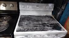 Stove 30'Midea 5.1 Cu. Ft. Freestanding Electric MER30B12AWWC