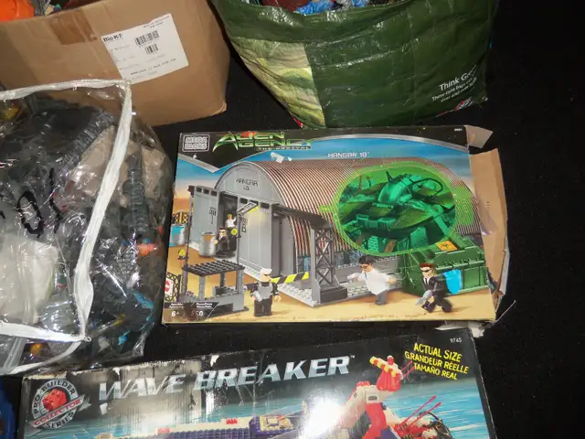 Lego mega block lot - Photo 4