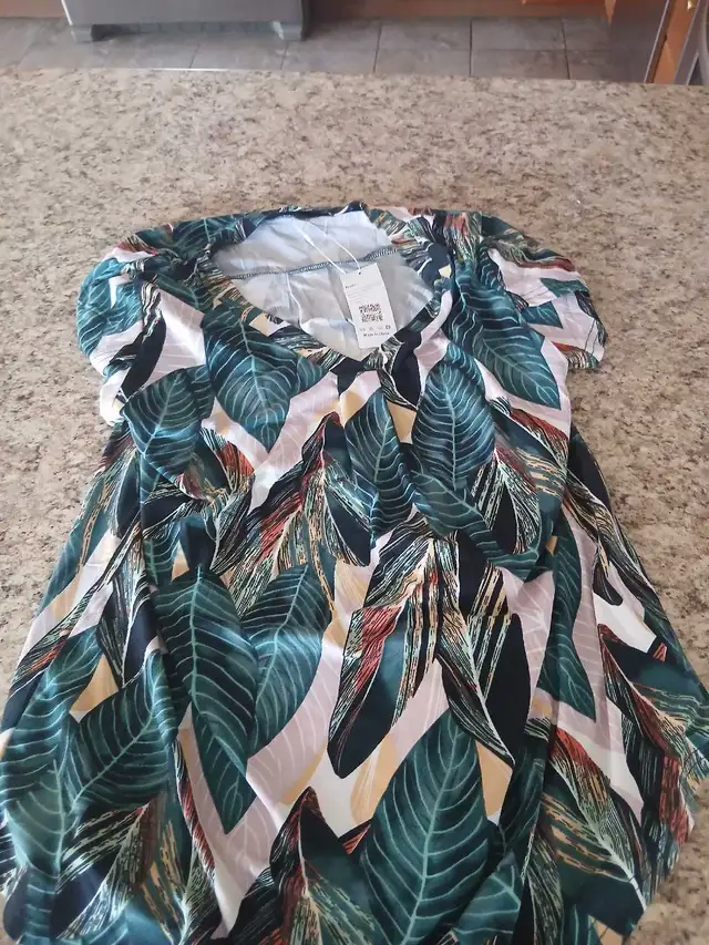 t shirt brand new - Photo 2