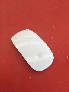 Souris Apple