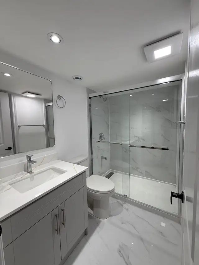 Brand New Legal Luxury Basement Apartment for Rent - Photo 2