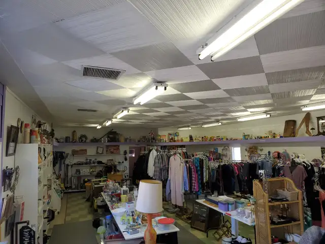 Commercial building/ Main st Central Butte - Photo 7