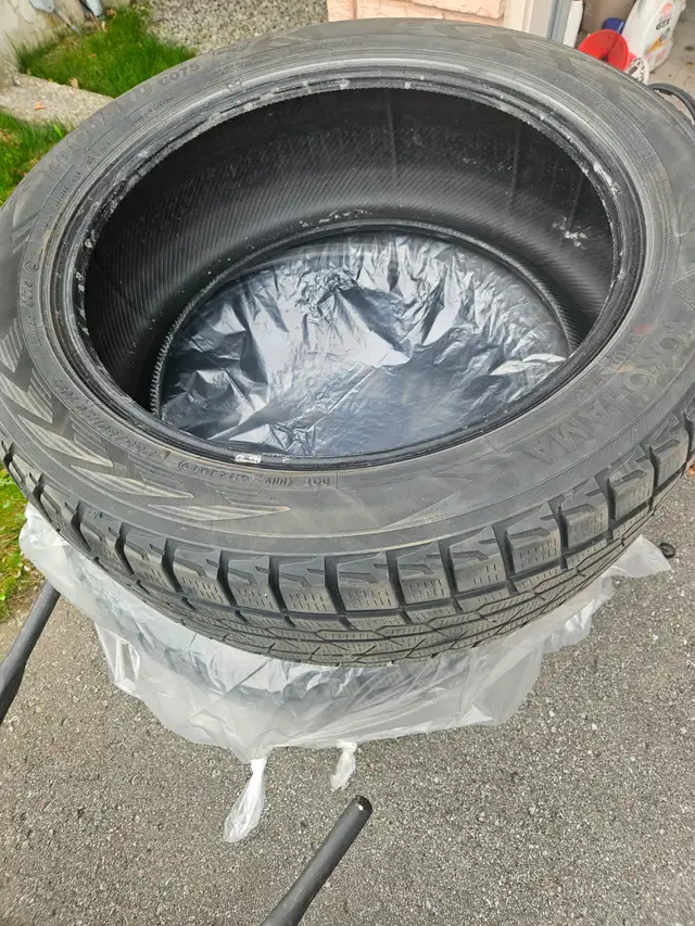 Selling eight (8) used car tires in good condition. - Photo 2