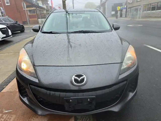 2013 Mazda Mazda3 - Photo 2
