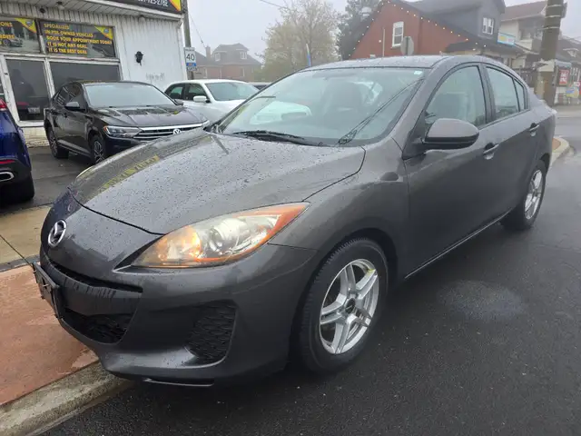 2013 Mazda Mazda3 - Photo 3