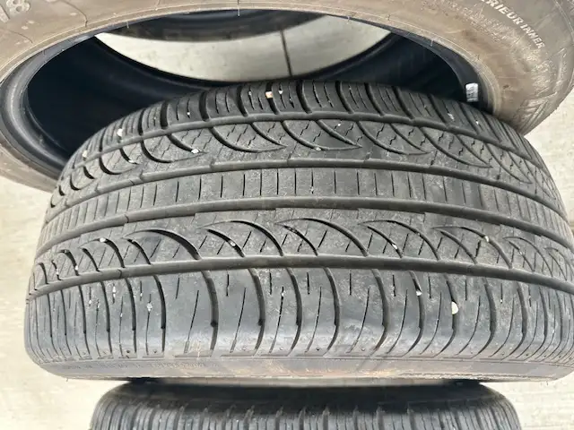 Free Pirelli P235/50ZR18 tires with 50% tread left. - Photo 5