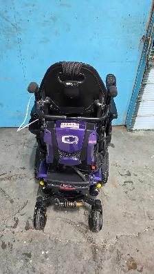 Quantum edge 3 electric wheelchair - Photo 4