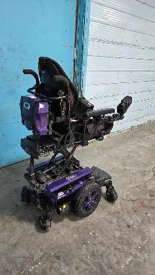 Quantum edge 3 electric wheelchair - Photo 6