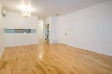 À louer Condo 4 1/2   Den for rent (Centre ville-Downtown) - Photo 3