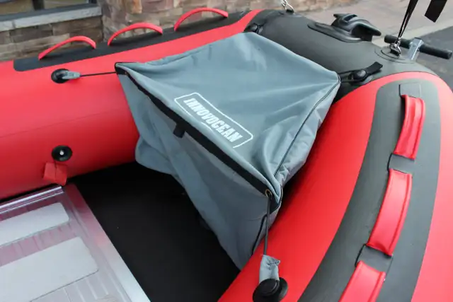 Looking for inflatable fishing boat with all accessories? - Photo 3
