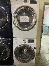 Laveuse sécheuse frontales blanches Samsung ( remis a neuf )