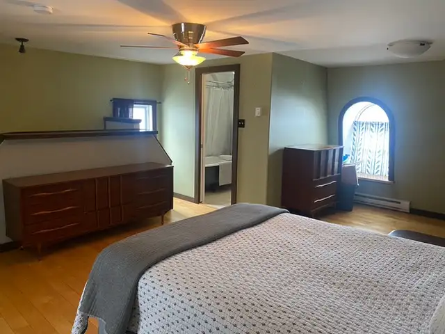 Fully furnished 2 bedroom.  Heat, light, and internet included - Photo 29