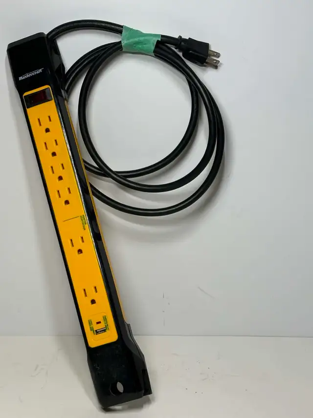 Mastercraft Workshop Power Bar / 6 Outlets - Photo 4