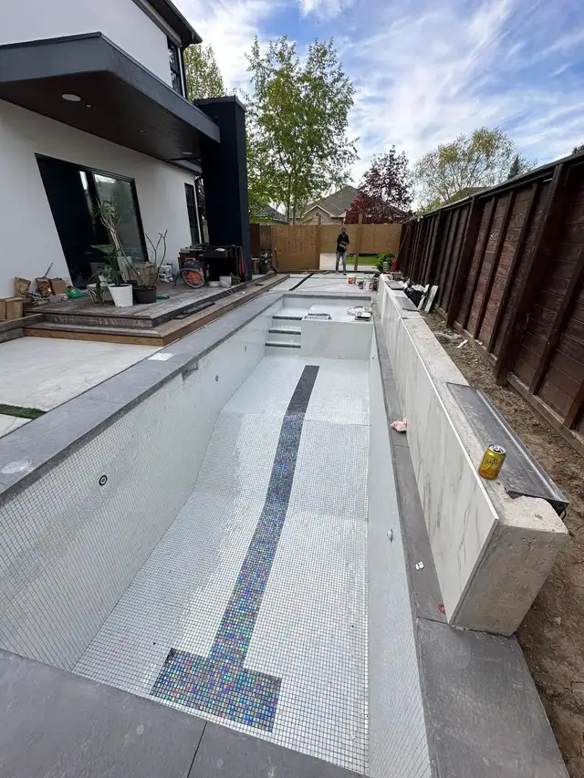 POOLS, CONCRETE, INTERLOCK  647 333 2860 - Photo 2