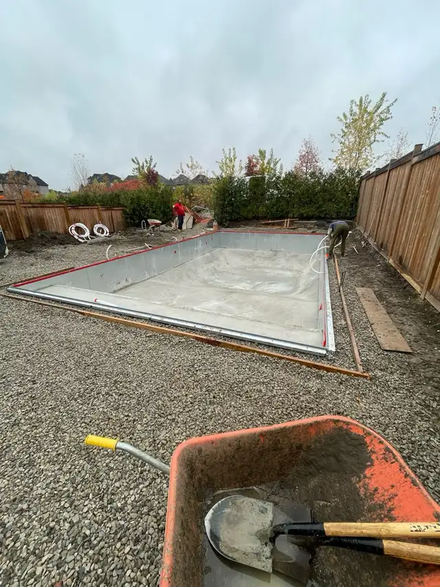 POOLS, CONCRETE, INTERLOCK  647 333 2860 - Photo 6