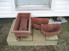 Plastic deck planters