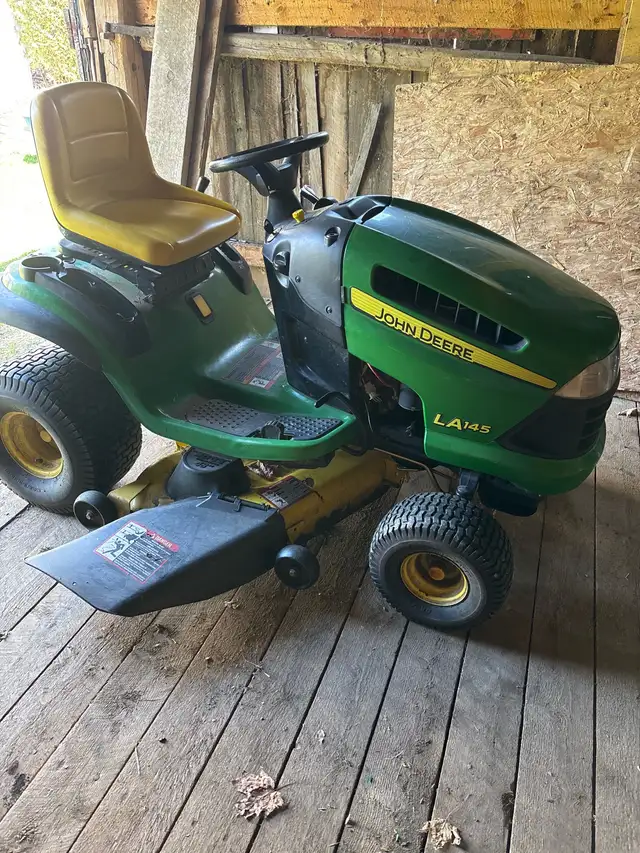 tondeuse John Deere - Photo 2