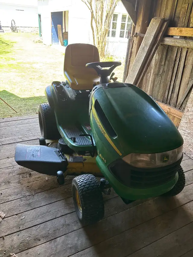tondeuse John Deere - Photo 3
