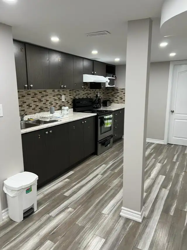 Furnished room rent June 1 Torbram/Sandalwood Brampton - Photo 3