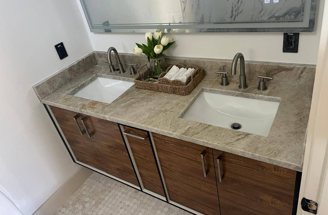 Lavish Granite White Countertop 437-522-8447 - Photo 3