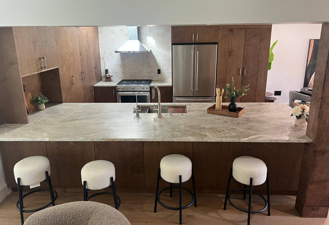Lavish Granite White Countertop 437-522-8447 - Photo 4