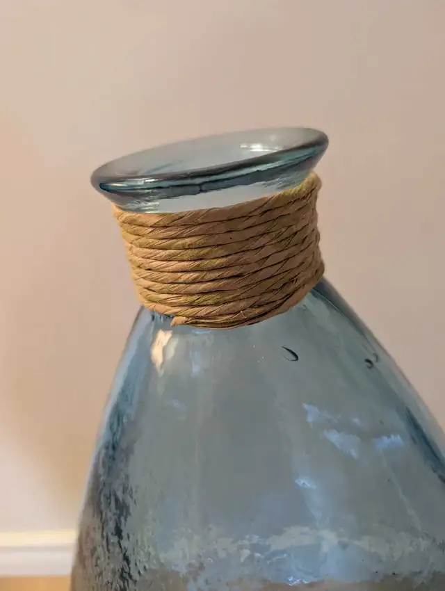 Decorative Glass Vase - Photo 3