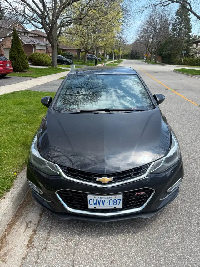 2018 Chevrolet Cruze RS - Photo 2