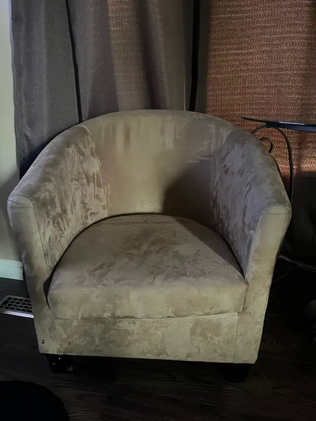 Set of 2 Club Chairs for sale