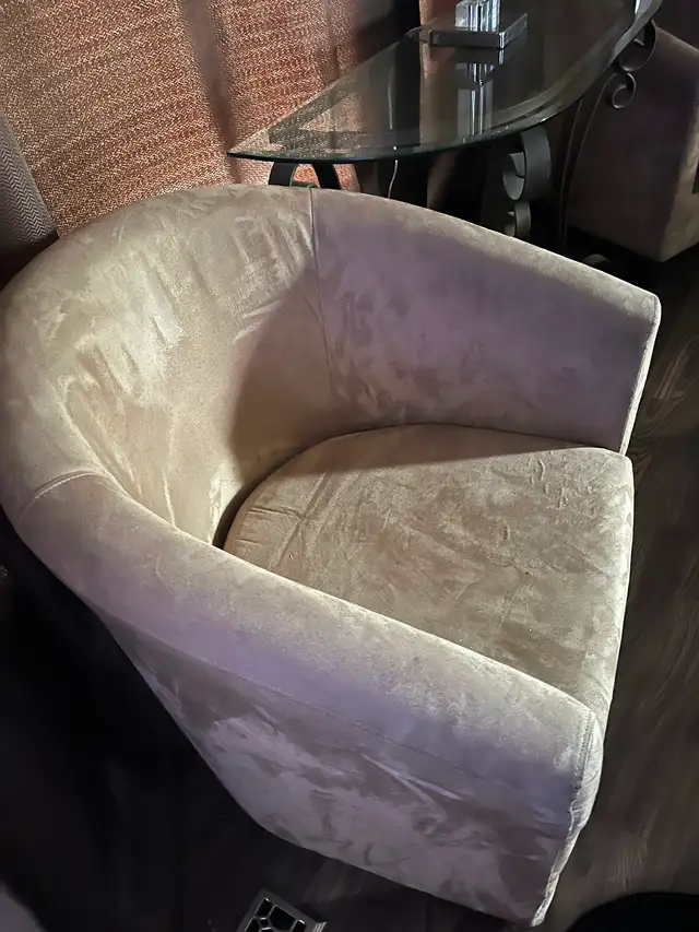 Set of 2 Club Chairs for sale - Photo 2