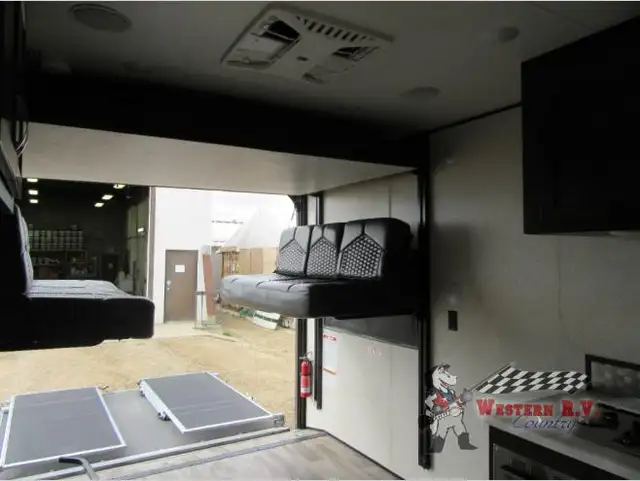 2019 OCTANE 273 - Photo 11