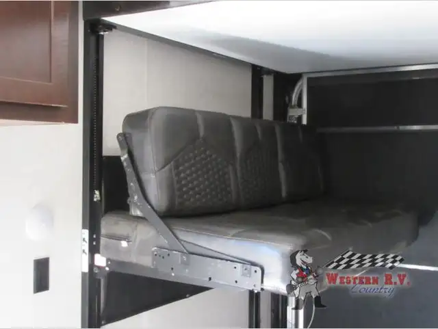 2019 OCTANE 273 - Photo 12