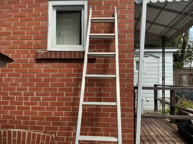 20 Ft. Aluminum Extension Ladder ! - Photo 4