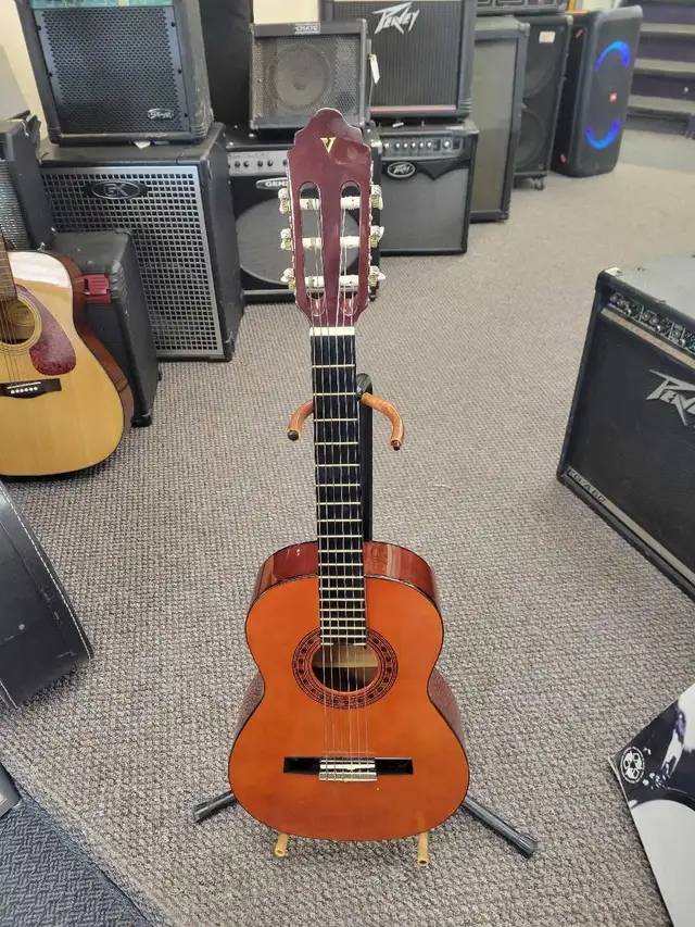 Valencia CG160H 3/4 Classical Guitar