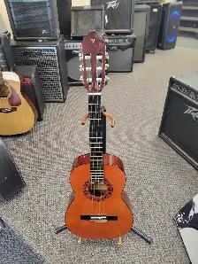 Valencia CG160H 3/4 Classical Guitar