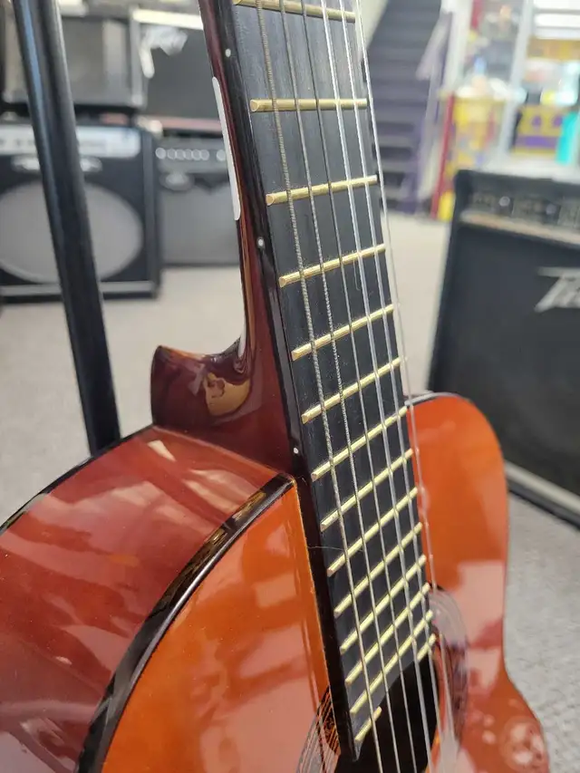 Valencia CG160H 3/4 Classical Guitar - Photo 9