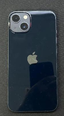 iPhone 13 - Photo 3