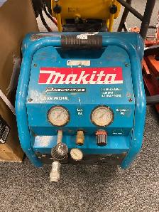 Makita MAC2400 Air Compressor @ Cashopolis!!