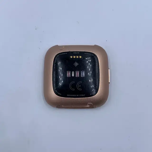 Google Fitbit Versa 4 Smartwatch FB507 with Heart Rate Monitor - Photo 5