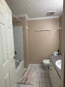 3 bedroom 2 bathroom - Photo 5