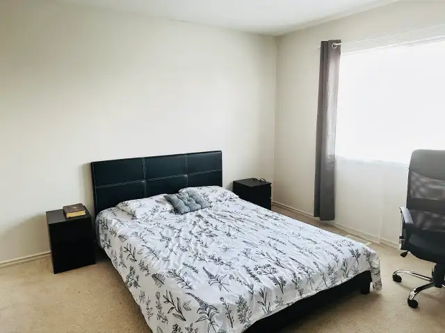 Family-Friendly 3 Bed Home Near Schools & Shopping - Photo 7
