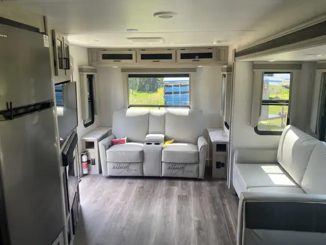 Truck and Travel Trailer - Photo 5