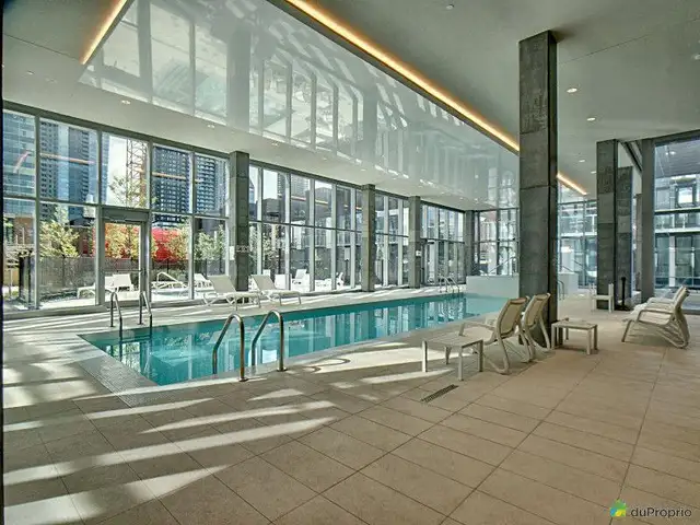 A louer 2 Bedroom DOWNTOWN Condo for Rent