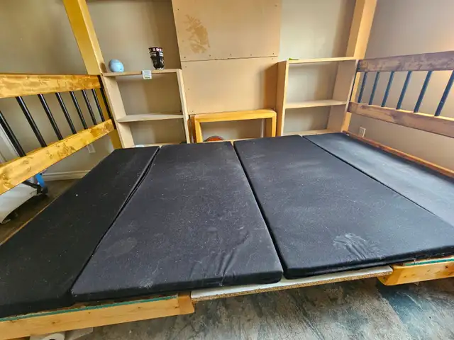 Free Bunk Beds with convertible lower bed/table - Photo 6