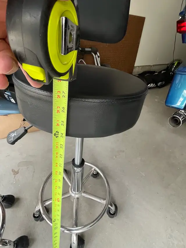 chair’s hydraulic - Photo 4