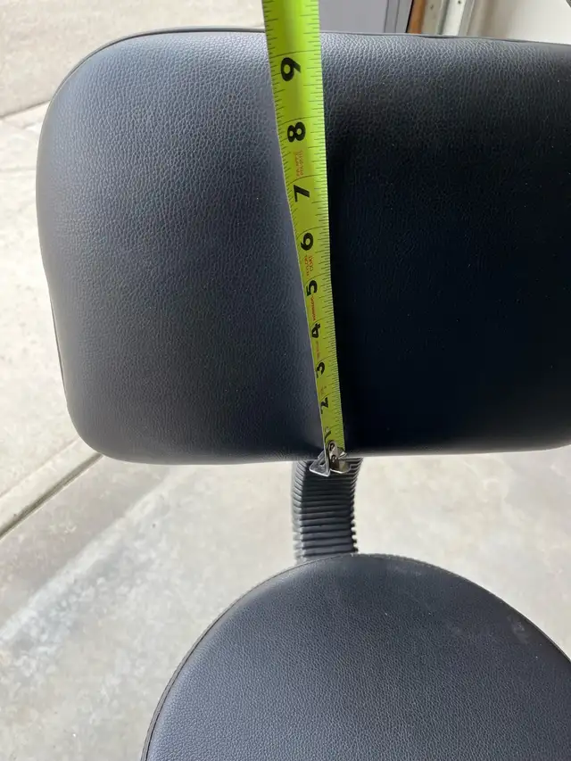 chair’s hydraulic - Photo 5