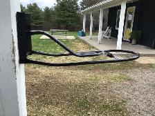 Wall mount saddle stand