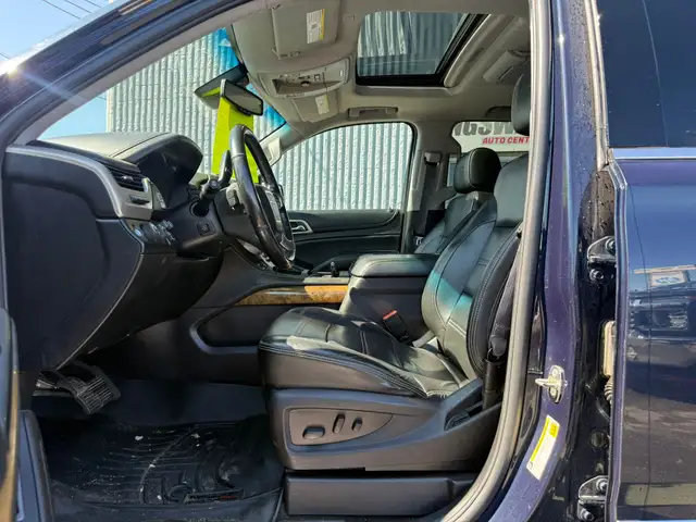 2017 GMC Yukon DENALI 4X4 / 6.2L - Photo 9