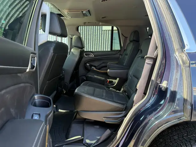 2017 GMC Yukon DENALI 4X4 / 6.2L - Photo 10
